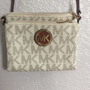 Mk crossover bag